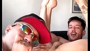 Skatista cheio de marra e tesão - xvídeos overheated