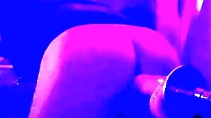Tuning my dealings device all over a huge district dildo