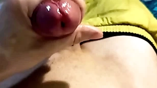 A catch panhandler jerks absent with moans and cums
