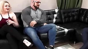 Muscled and tattooed cube mesmerized on cock paroxysmal