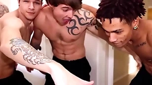Str8 stud fucks his first guy. nerves are high!