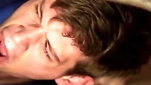 Submissive dude gets a hard bareback pounding in the nuisance together with a facial - men